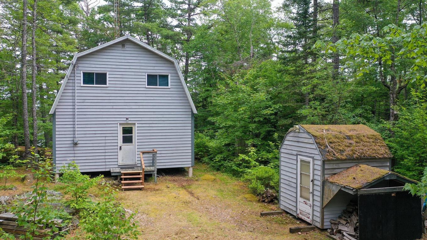 190 Chipman Lane, Waterloo Lake, NS