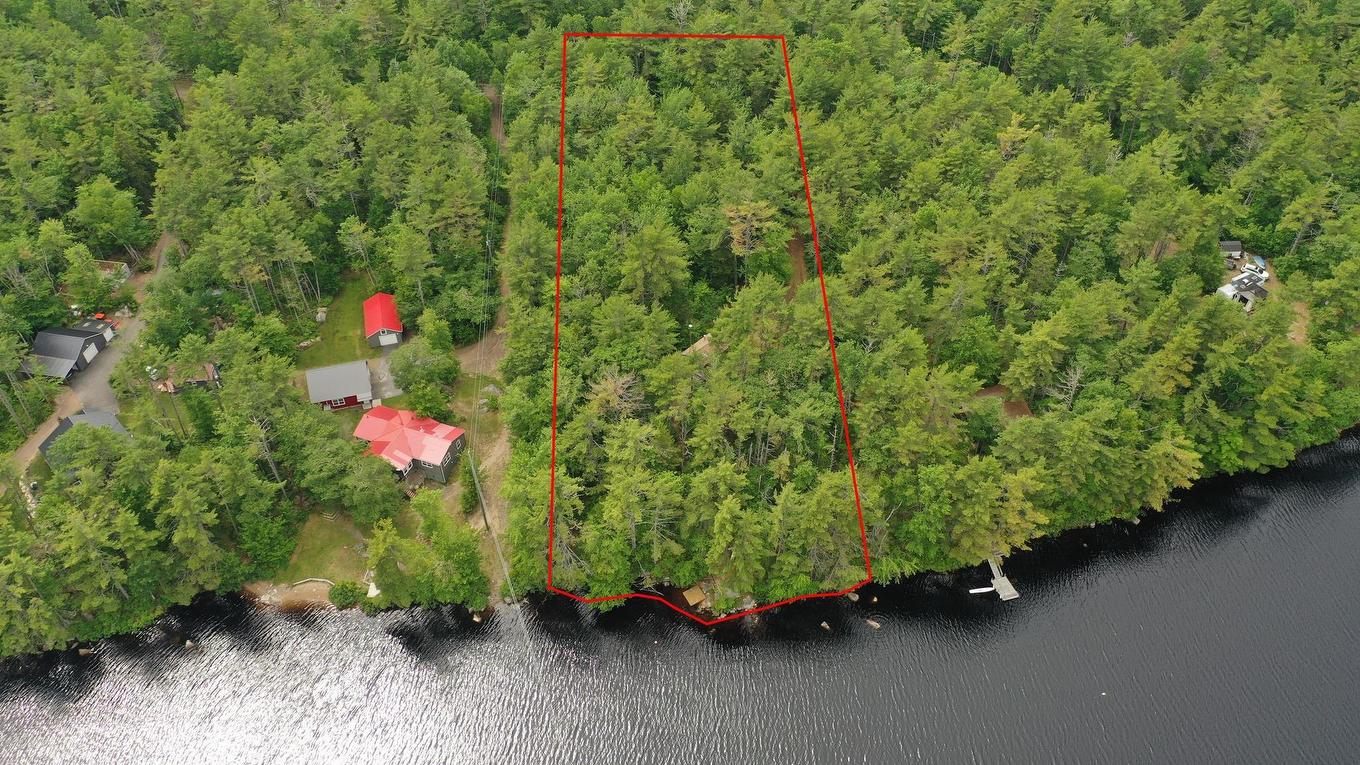 190 Chipman Lane, Waterloo Lake, NS
