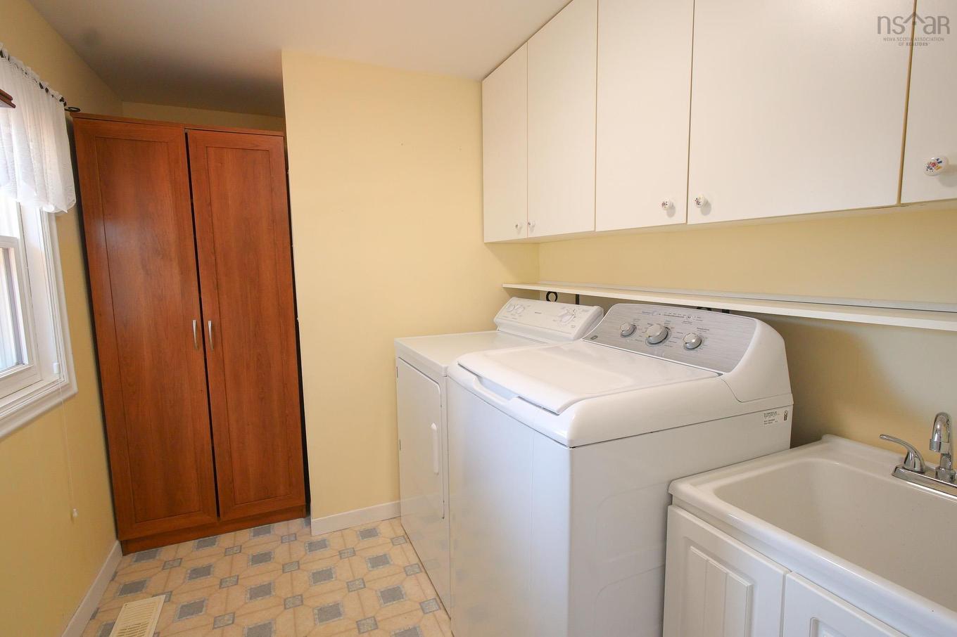 17600 & 17604 Highway 103, Italy Cross, NS