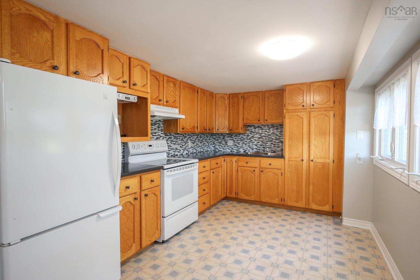 17600 & 17604 Highway 103, Italy Cross, NS