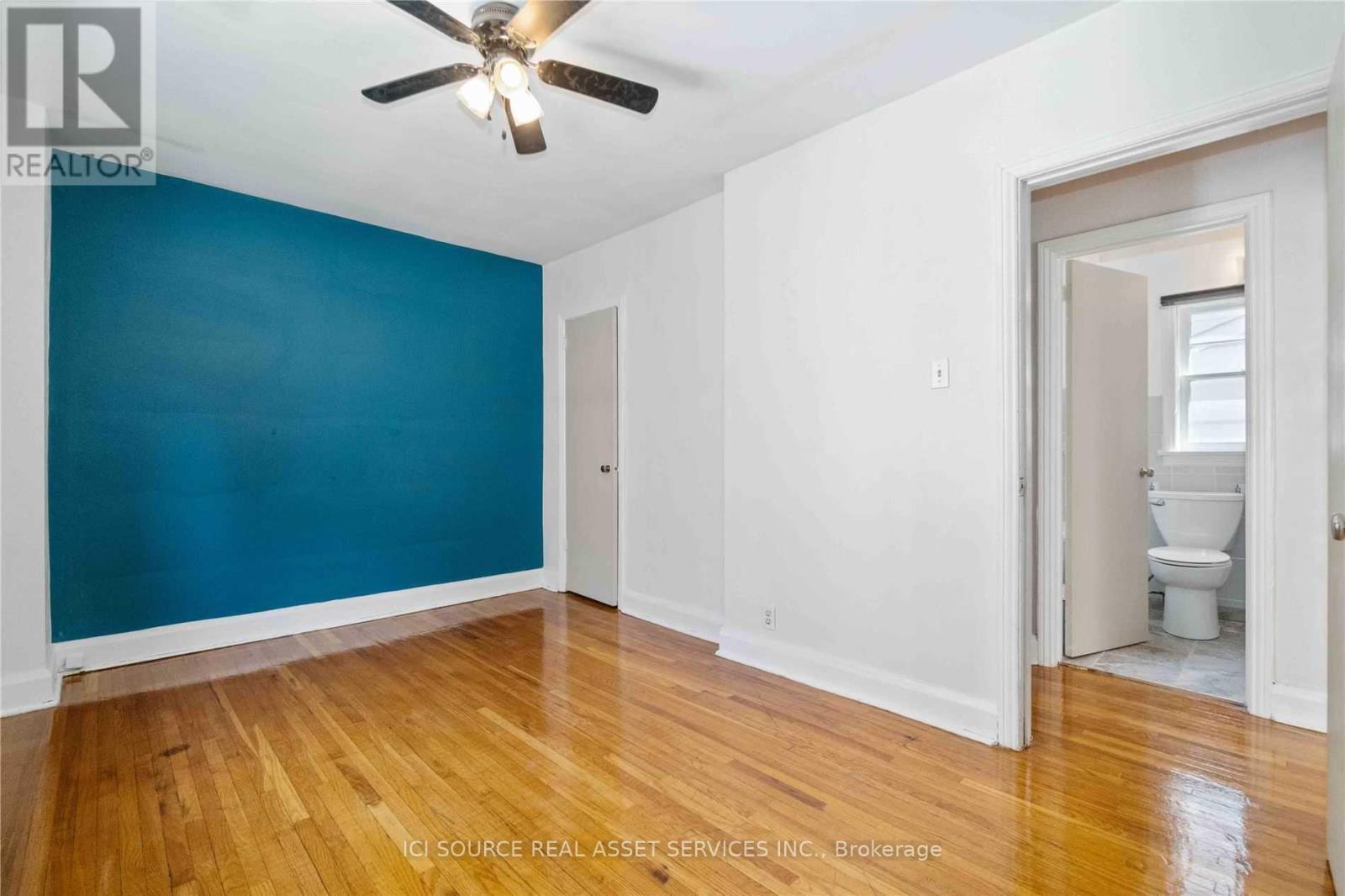 2 - 116 Eastwood Road, Toronto, ON