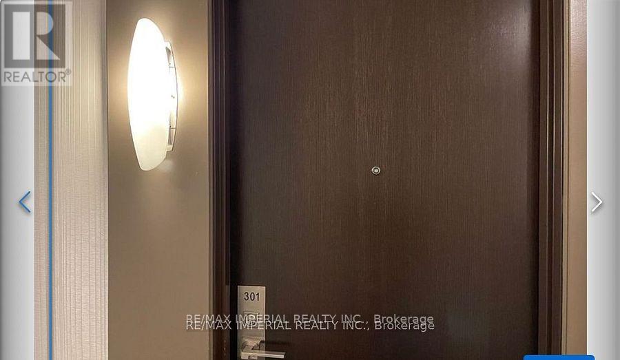 301 - 372 Highway 7 Road, Richmond Hill, ON - Indoor