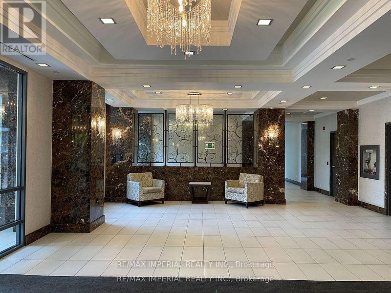 301 - 372 Highway 7 Road, Richmond Hill, ON - Indoor Photo Showing Other Room