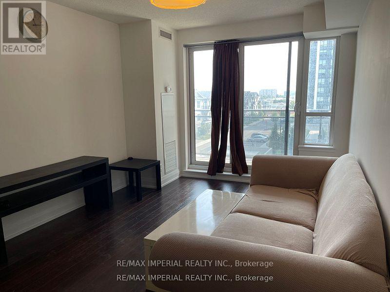 301 - 372 Highway 7 Road, Richmond Hill, ON - Indoor Photo Showing Other Room