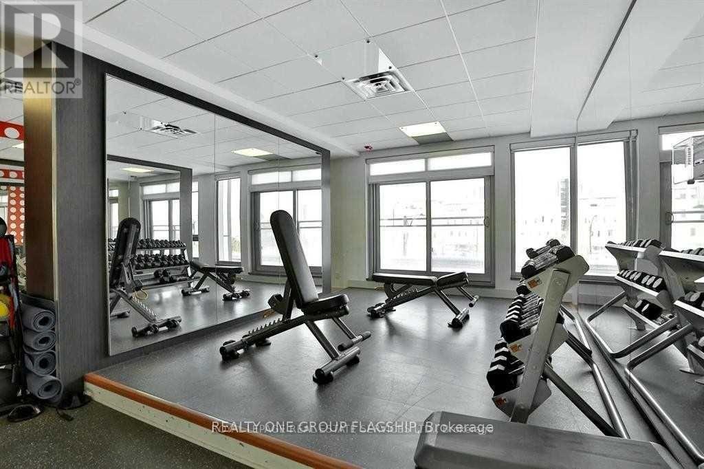2801 - 360 Square One Drive, Mississauga, ON - Indoor Photo Showing Gym Room
