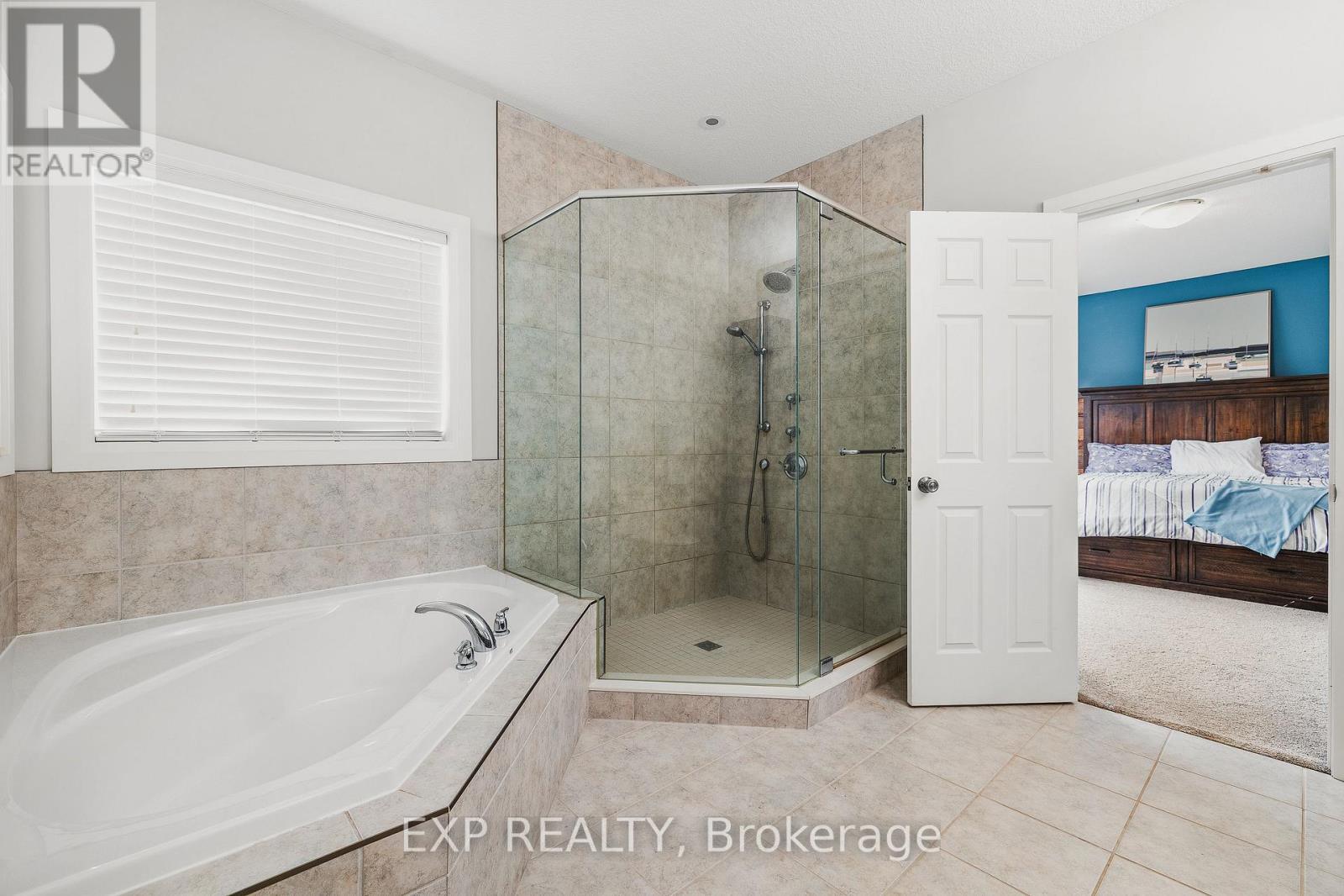 346 Moorlands Crescent, Kitchener, ON - Indoor Photo Showing Bathroom