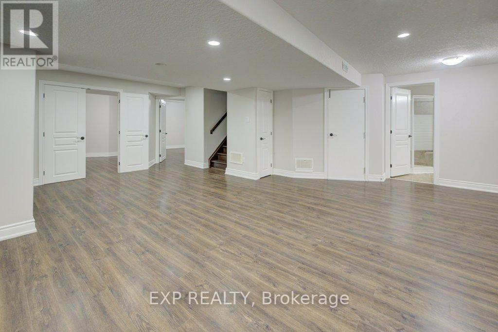 953 Gastle Way, Milton (Ha Harrison), ON - Indoor Photo Showing Other Room