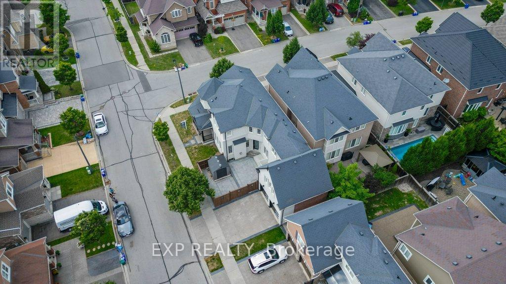 953 Gastle Way, Milton (Ha Harrison), ON - Outdoor With View