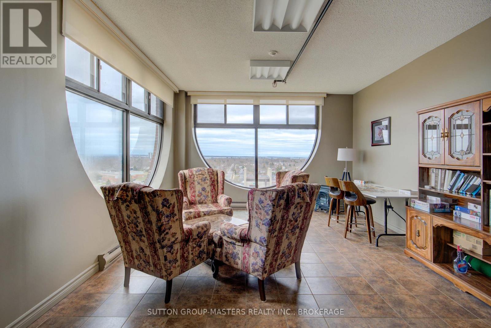 1004 - 257 Bath Road, Kingston (West Of Sir John A. Blvd), ON - Indoor