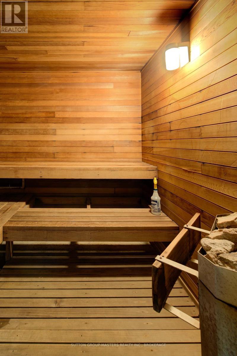 1004 - 257 Bath Road, Kingston (West Of Sir John A. Blvd), ON - Indoor Photo Showing Other Room