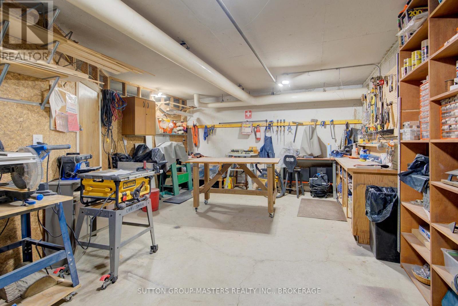 1004 - 257 Bath Road, Kingston (West Of Sir John A. Blvd), ON - Indoor