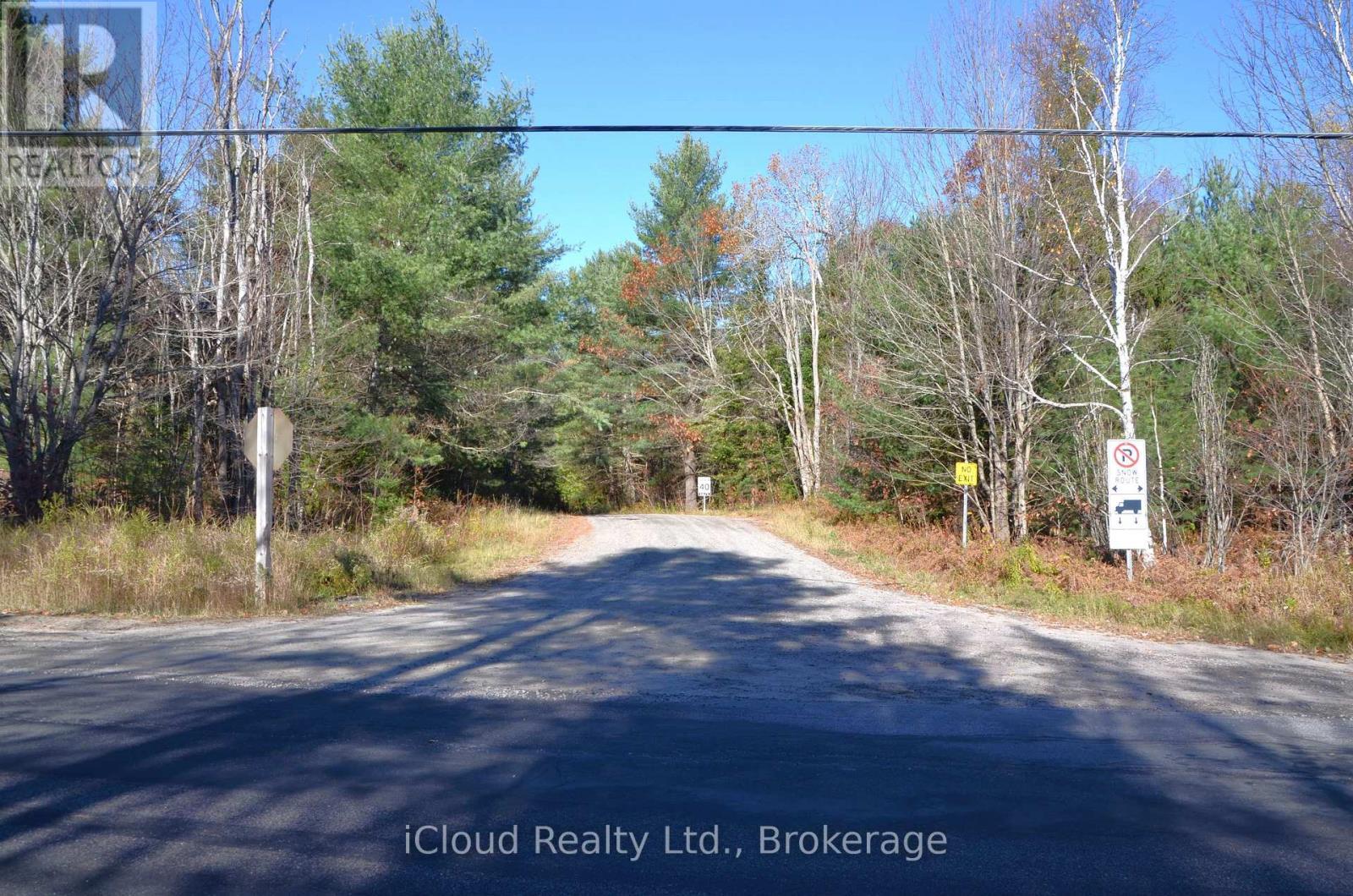 3 And 2 Parker Bay Road, Whitestone, ON