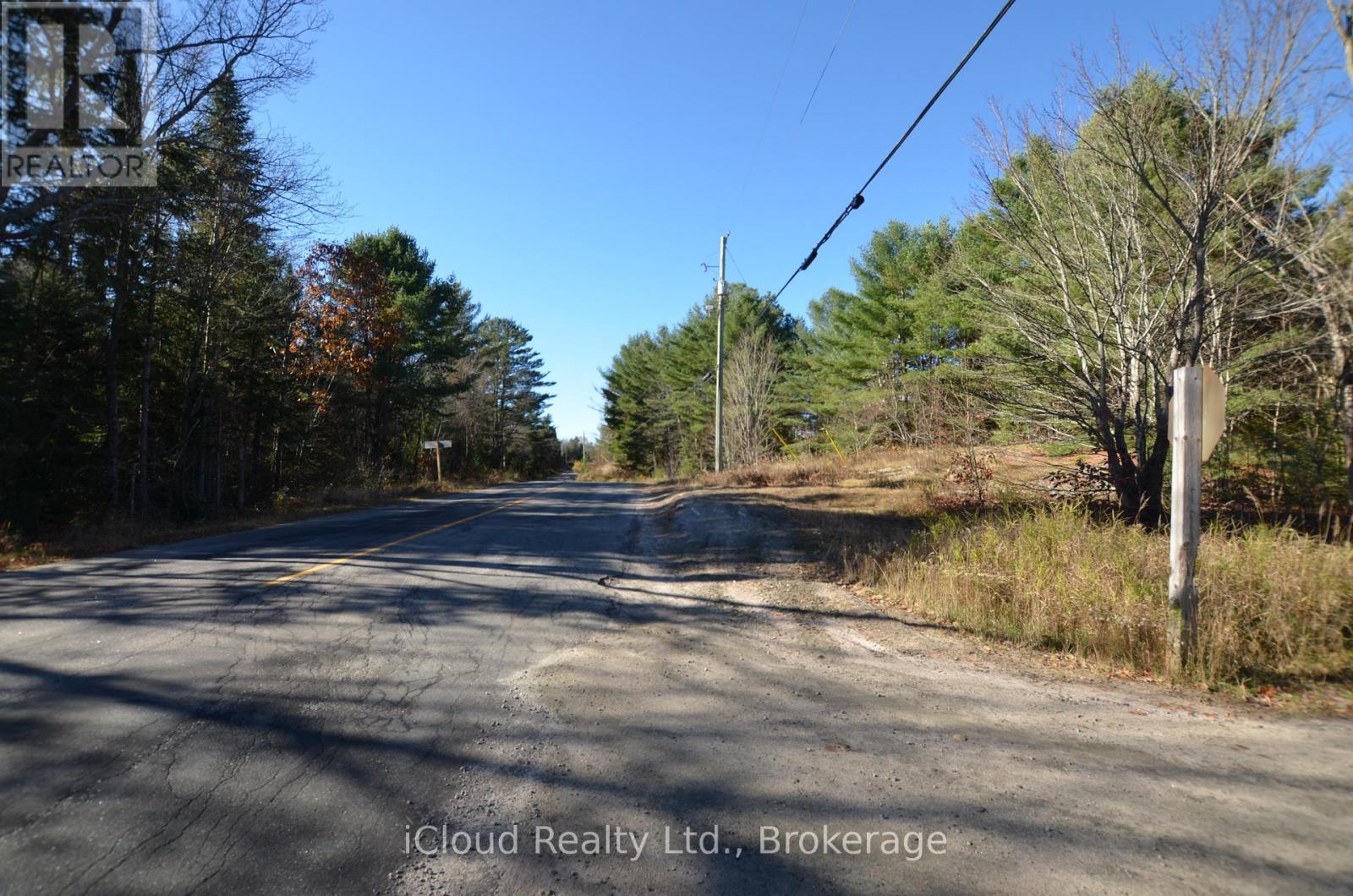 3 And 2 Parker Bay Road, Whitestone, ON