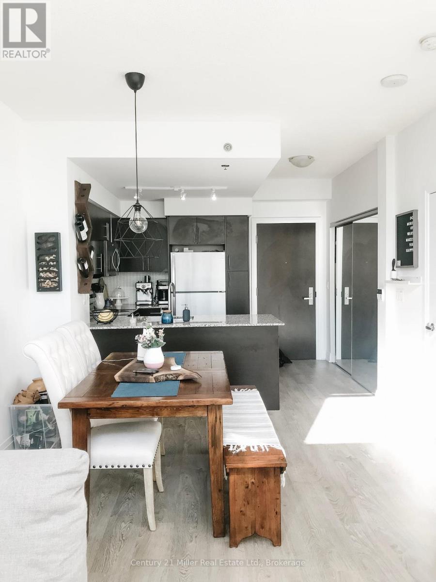 16 - 55 Speers Road, Oakville (Co Central), ON - Indoor