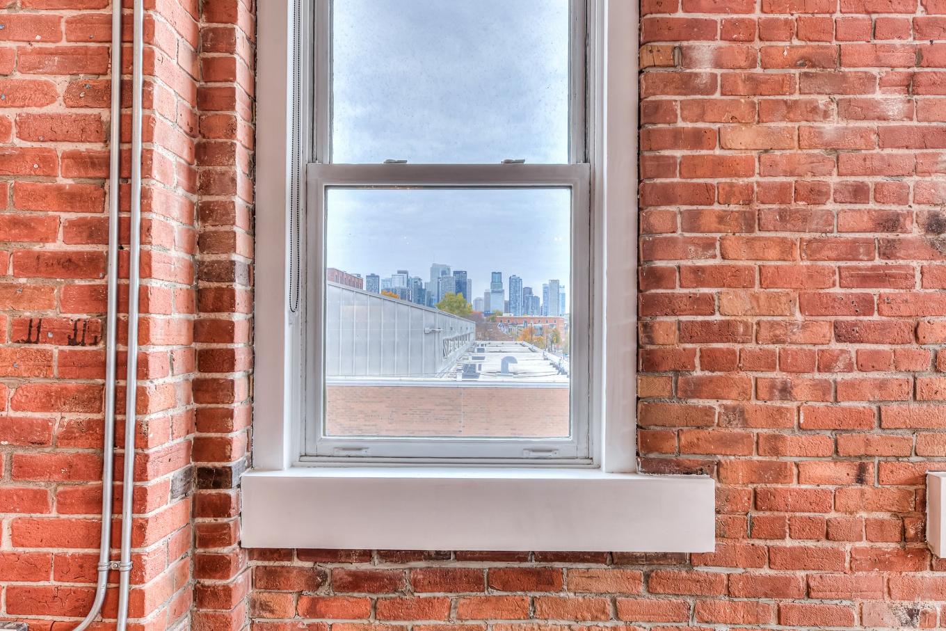 View - 309-3601 Rue St-Jacques, Montréal (Le Sud-Ouest), QC - Indoor Photo Showing Other Room