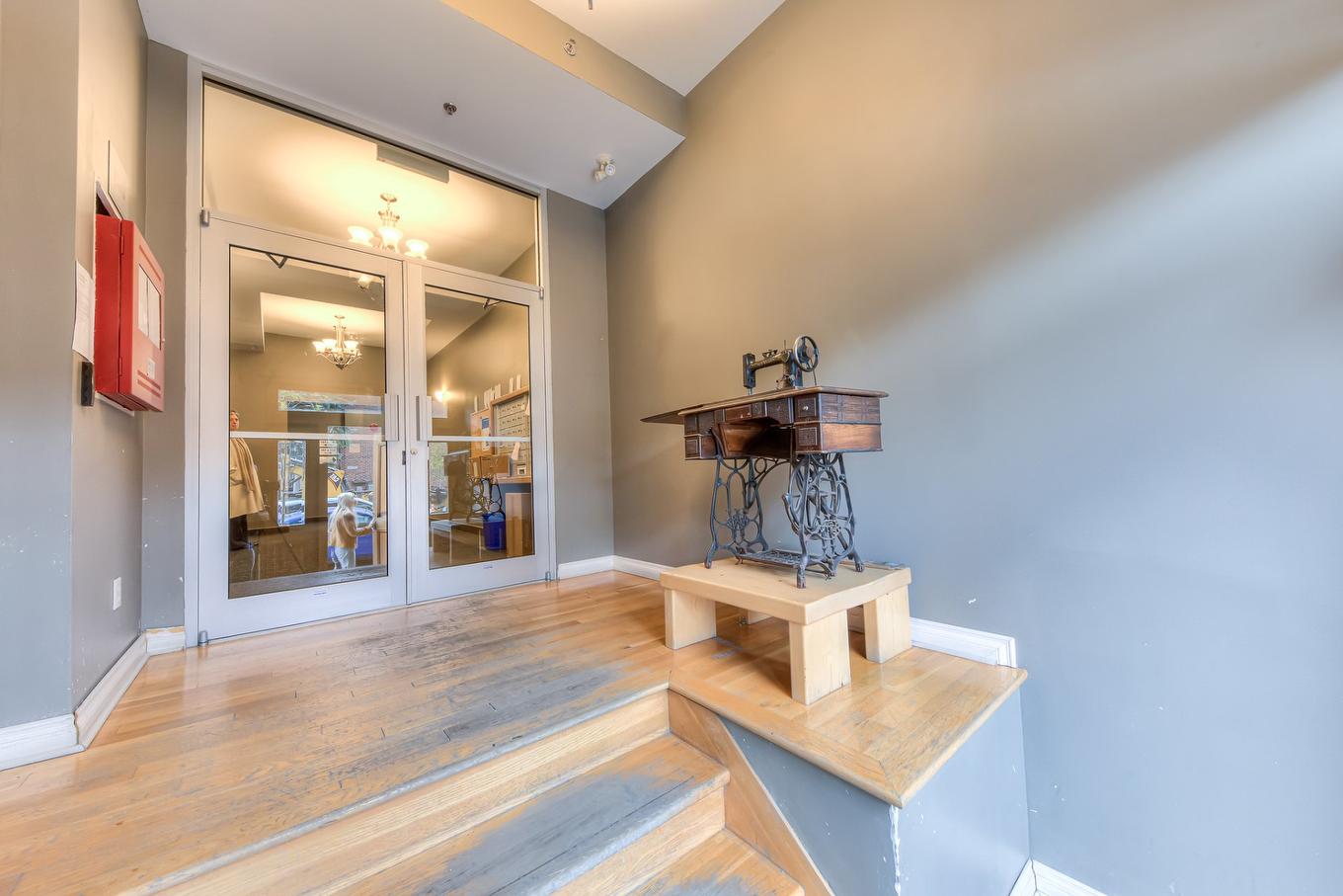 Exterior entrance - 309-3601 Rue St-Jacques, Montréal (Le Sud-Ouest), QC - Indoor Photo Showing Other Room