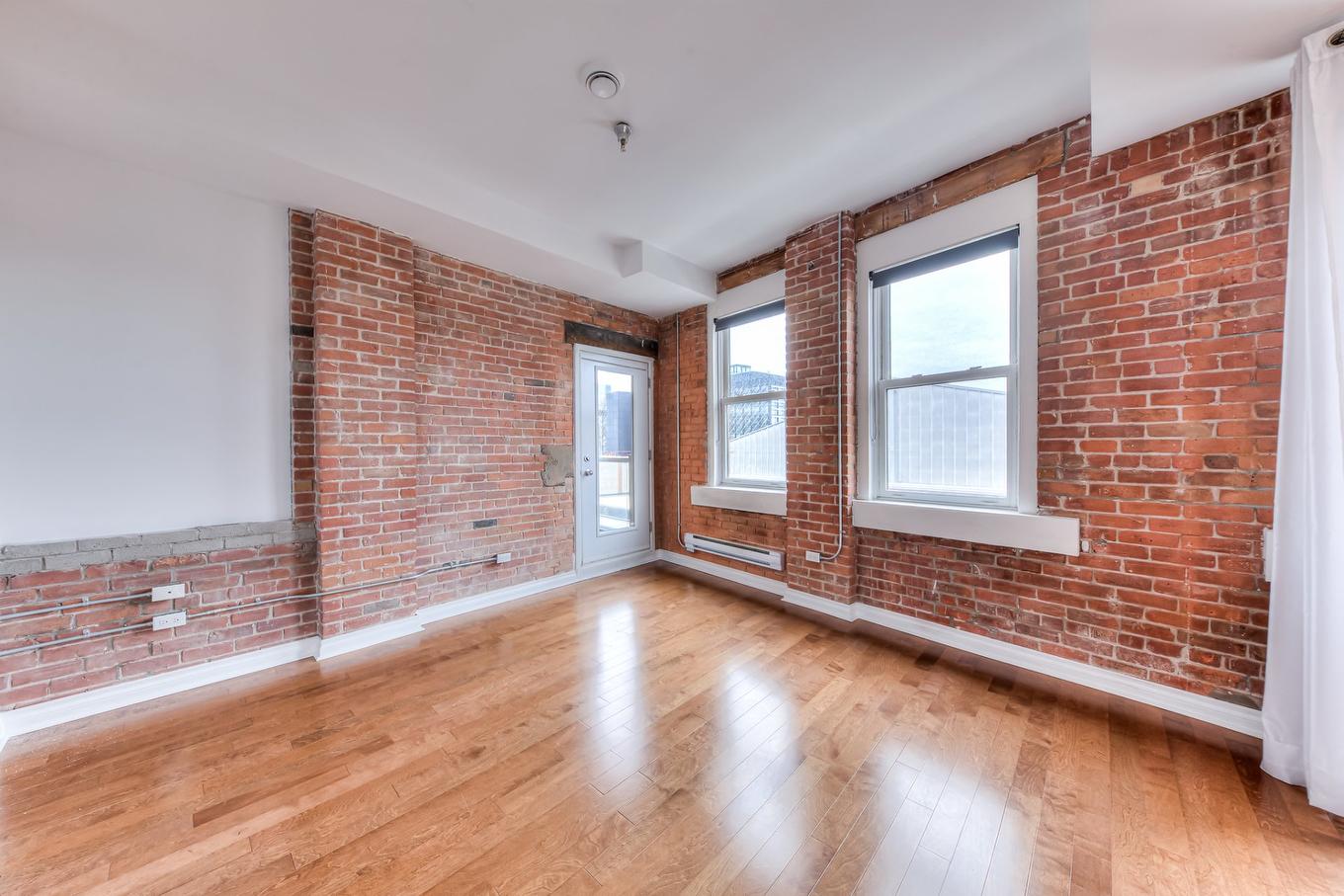 Bedroom - 309-3601 Rue St-Jacques, Montréal (Le Sud-Ouest), QC - Indoor Photo Showing Other Room