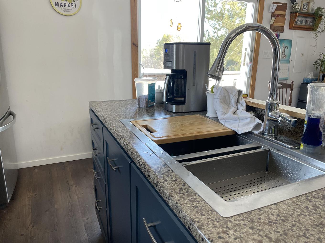 3968 Hwy 11/17, Thunder Bay, ON - Indoor