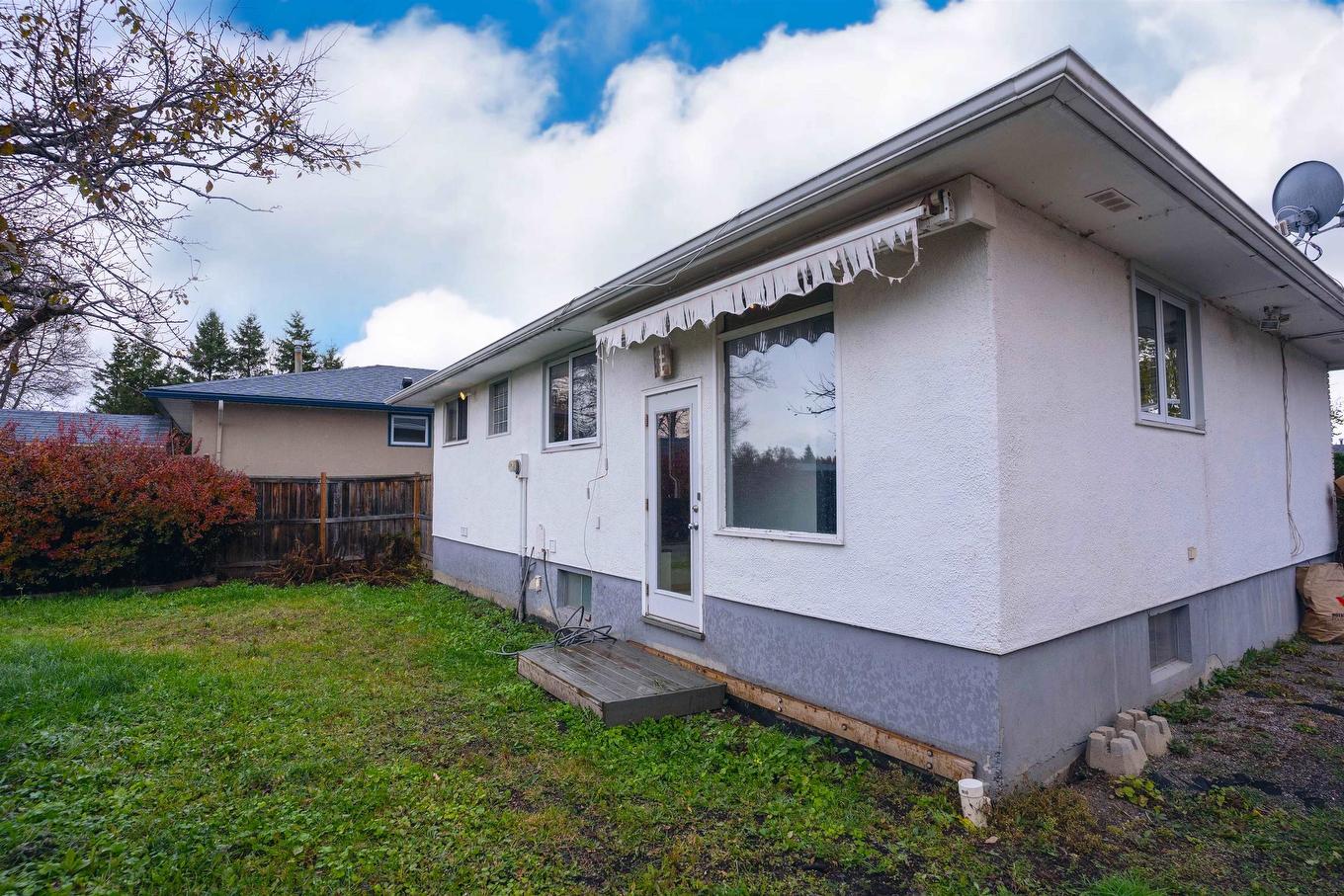 545 Cambrian Crescent, Thunder Bay, ON - Outdoor