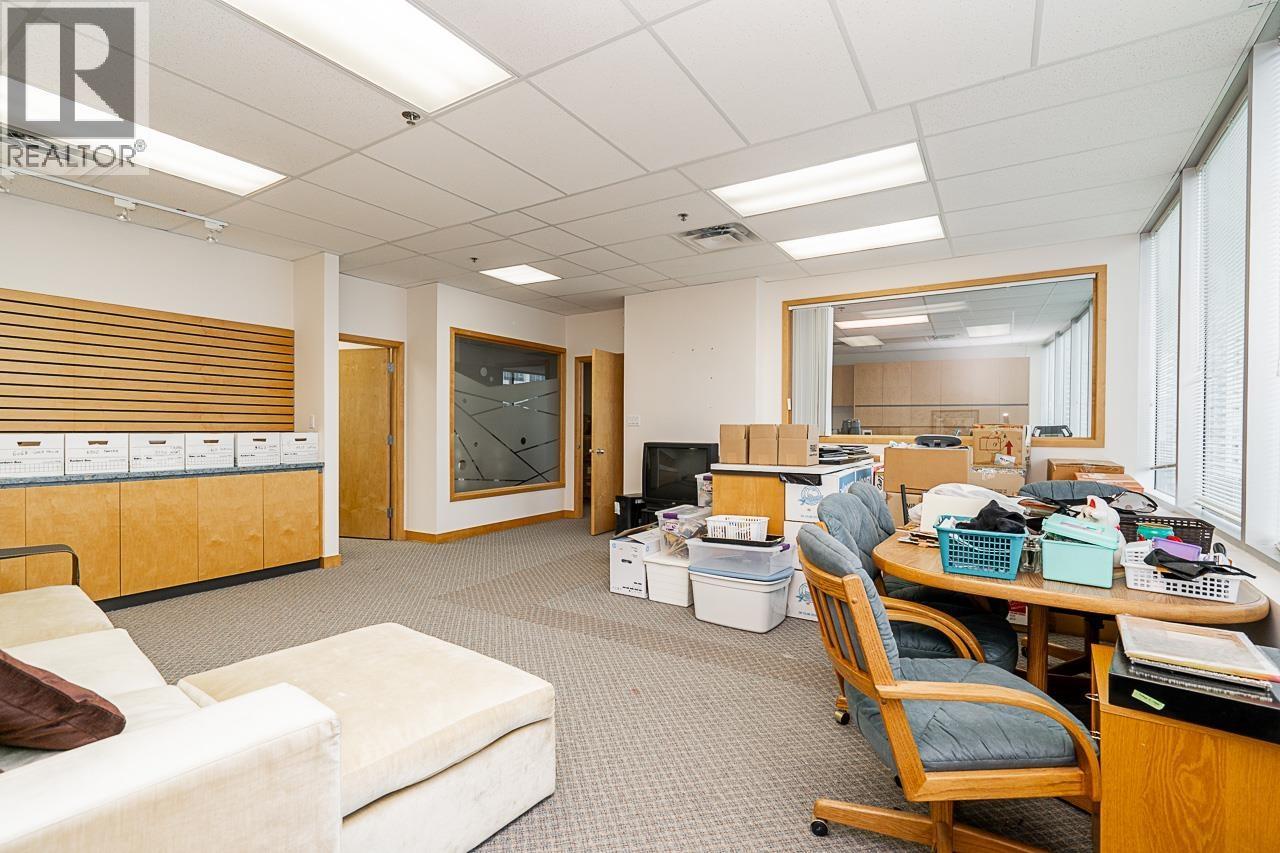 613,615 4538 Kingsway, Burnaby, BC