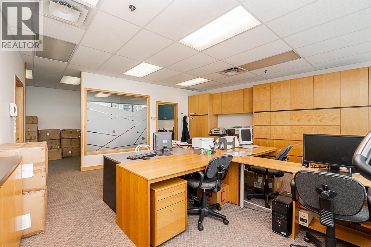 613,615 4538 Kingsway, Burnaby, BC