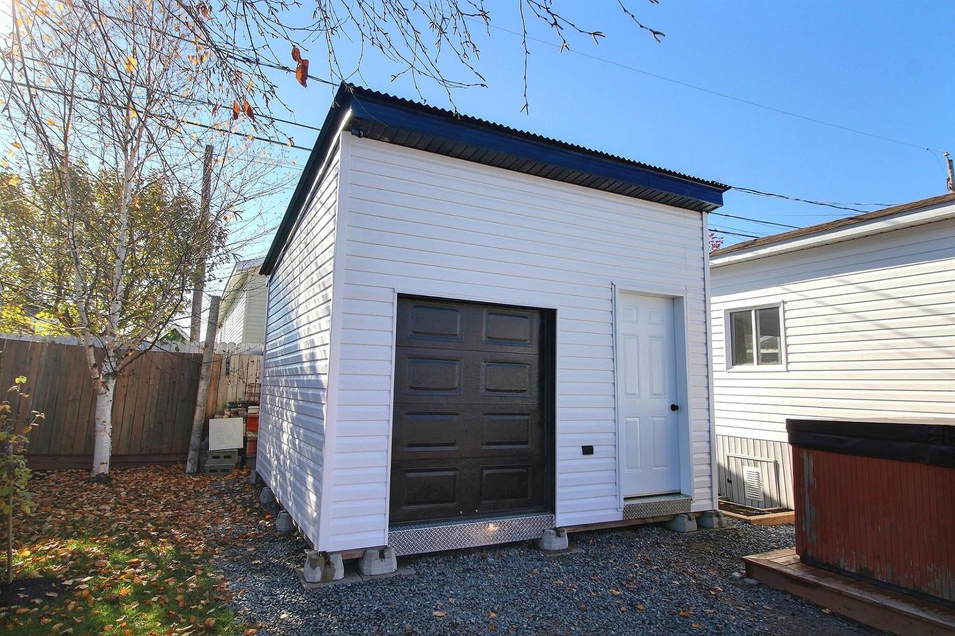 Remise - 1745 Rue Le Baron, Val-D'Or, QC - Outdoor With Exterior