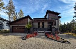 9905 Osprey Landing Drive Wardner, BC V0B 2J0