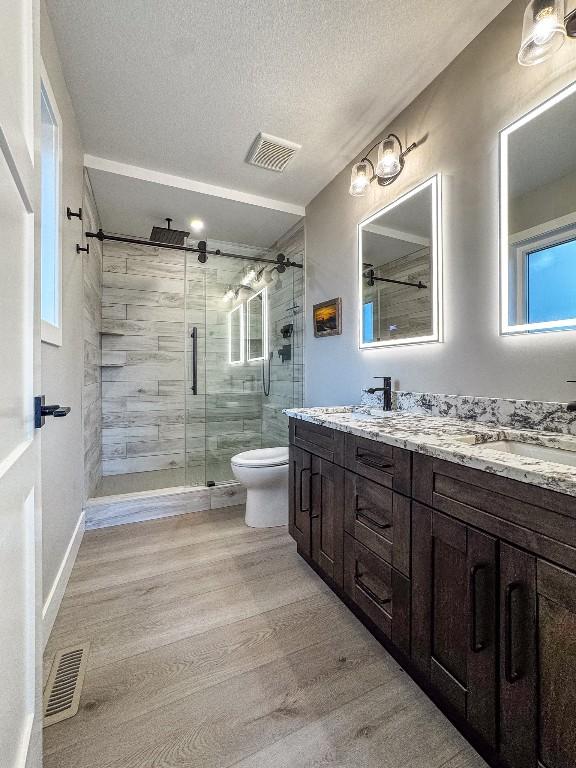 9905 Osprey Landing Drive, Wardner, BC - Indoor Photo Showing Bathroom
