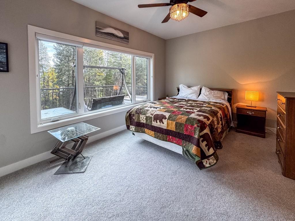 9905 Osprey Landing Drive, Wardner, BC - Indoor Photo Showing Bedroom