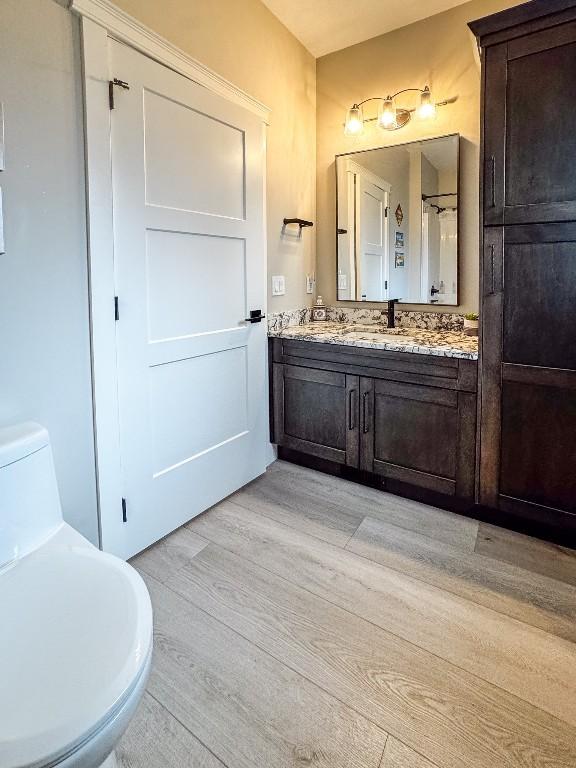 9905 Osprey Landing Drive, Wardner, BC - Indoor Photo Showing Bathroom