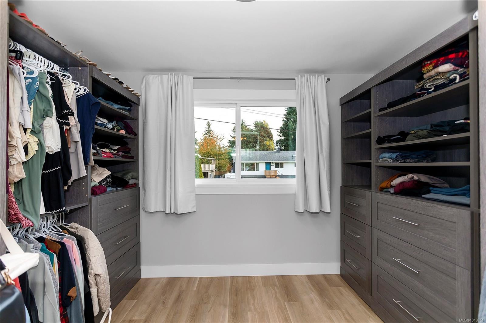 2055 Forest Dr, Nanaimo, BC