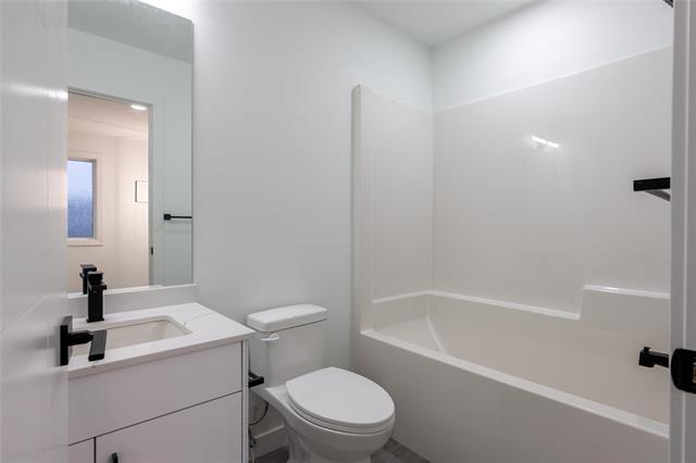 447 Centennial St, Winnipeg, MB