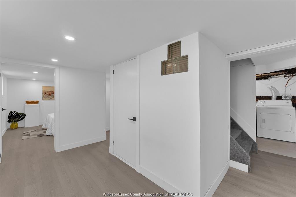 1779 Cadillac, Windsor, ON