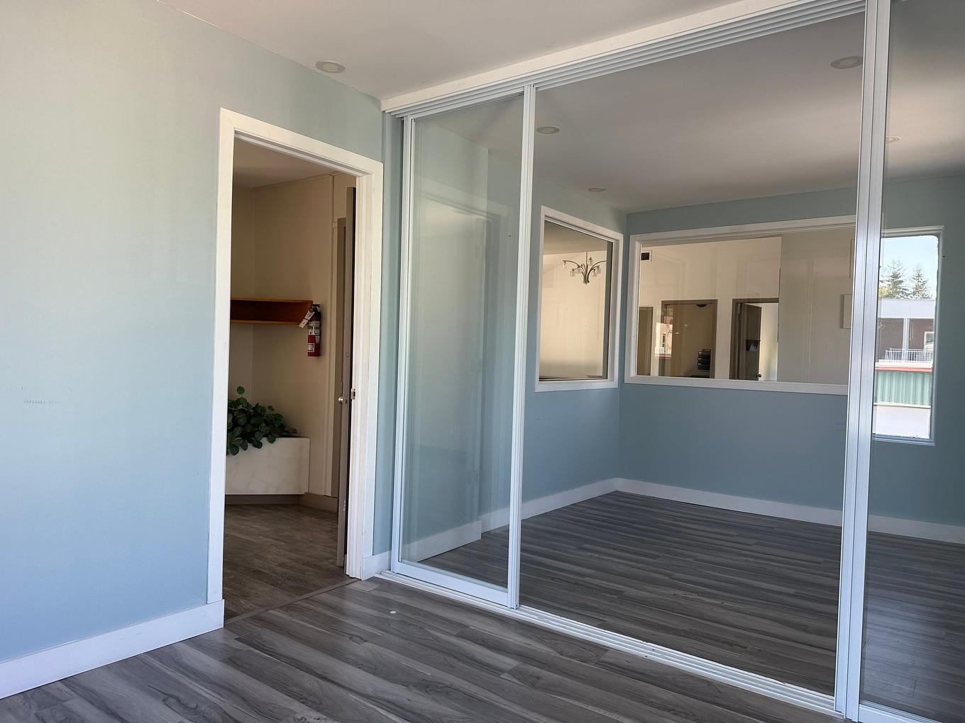 Salon - 711 - 711B Rue Labelle, Saint-Jérôme, QC - Indoor Photo Showing Other Room