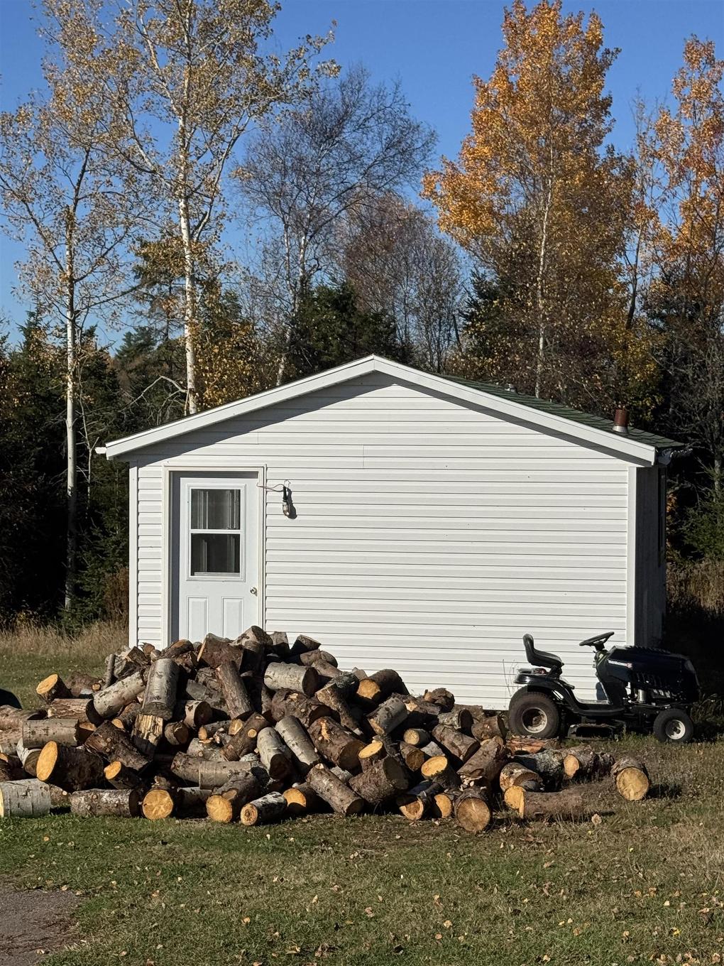 2368 Iona Road, Iona, PE