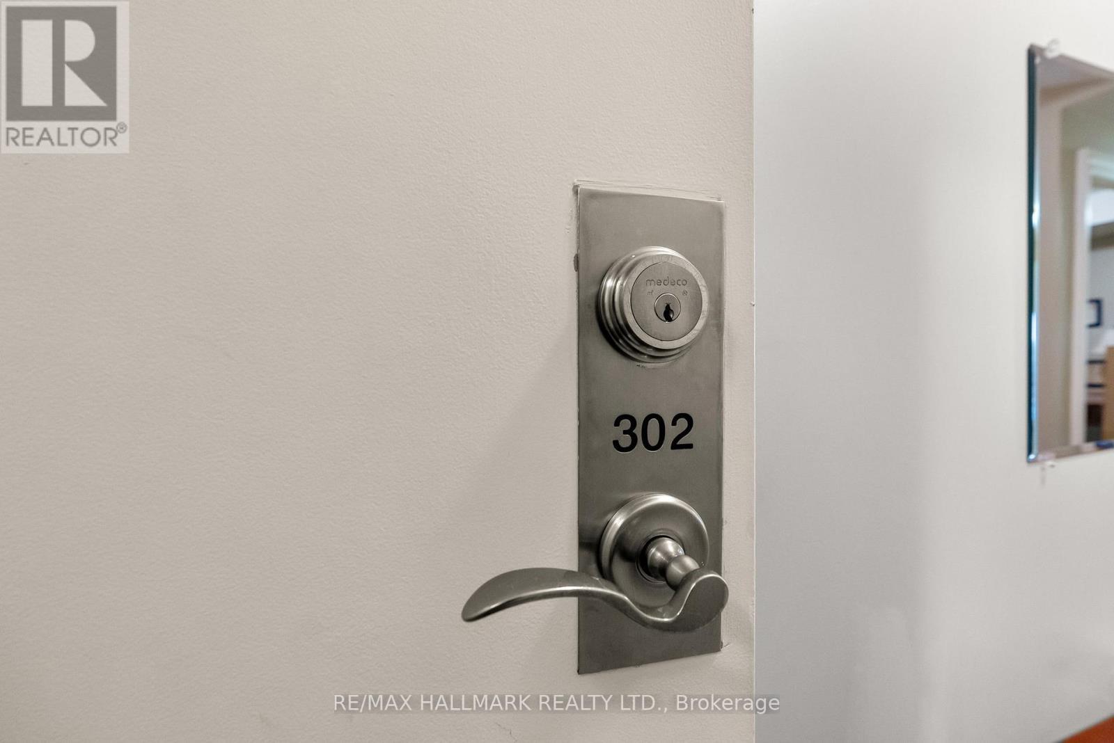 2151 Danforth Avenue, Toronto, ON