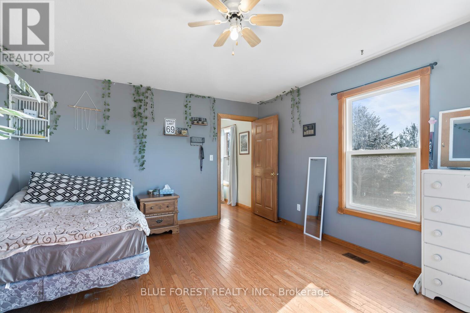 22120 Talbot Road, West Elgin (New Glasgow), ON