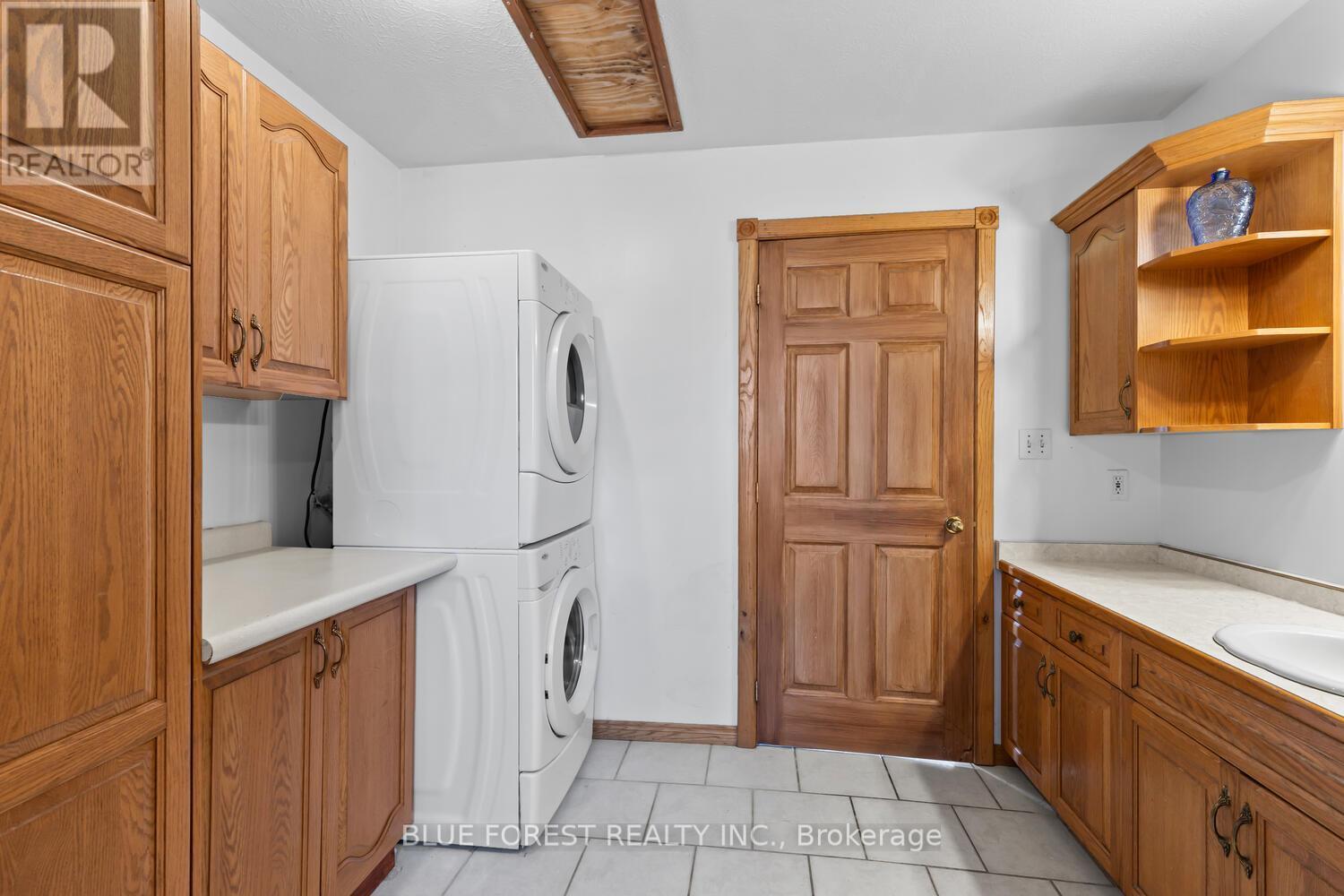 22120 Talbot Road, West Elgin (New Glasgow), ON