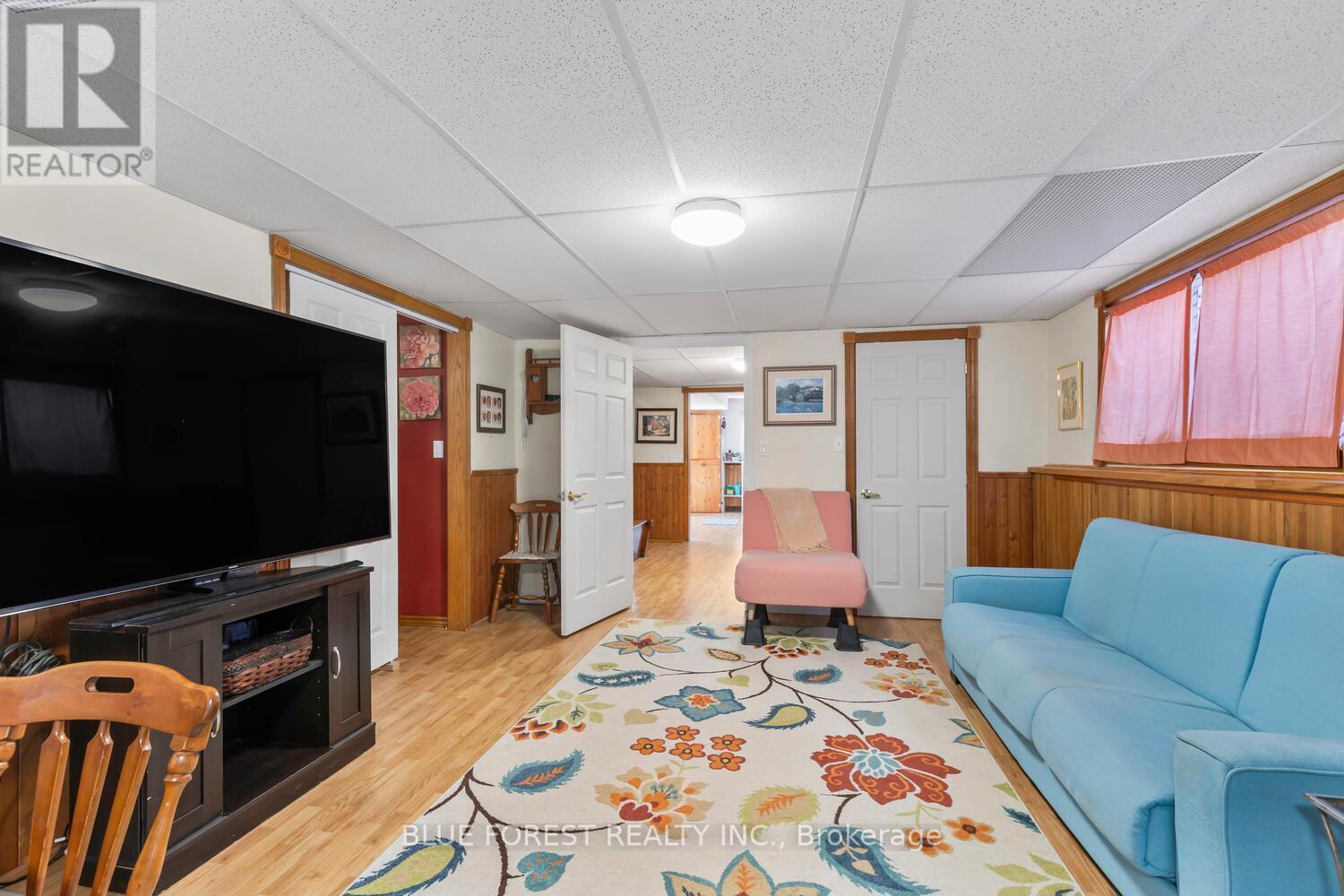 22120 Talbot Road, West Elgin (New Glasgow), ON