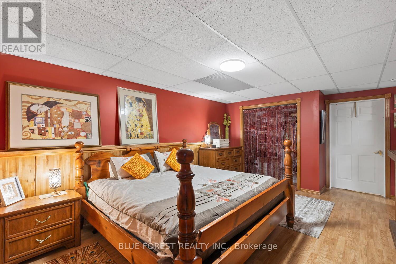 22120 Talbot Road, West Elgin (New Glasgow), ON