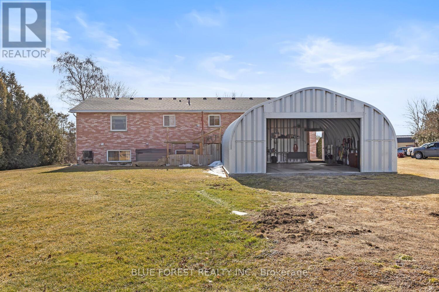 22120 Talbot Road, West Elgin (New Glasgow), ON