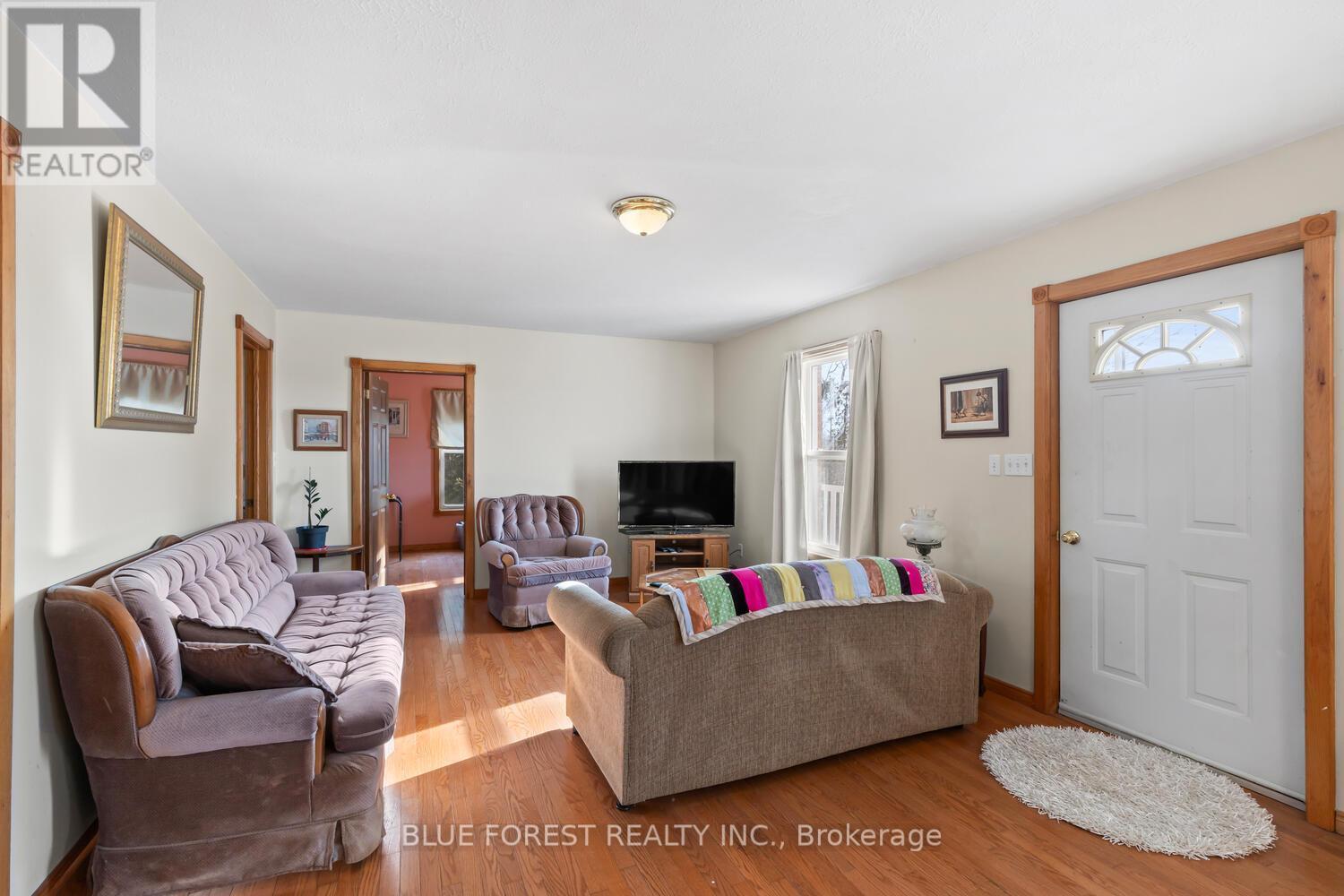 22120 Talbot Road, West Elgin (New Glasgow), ON