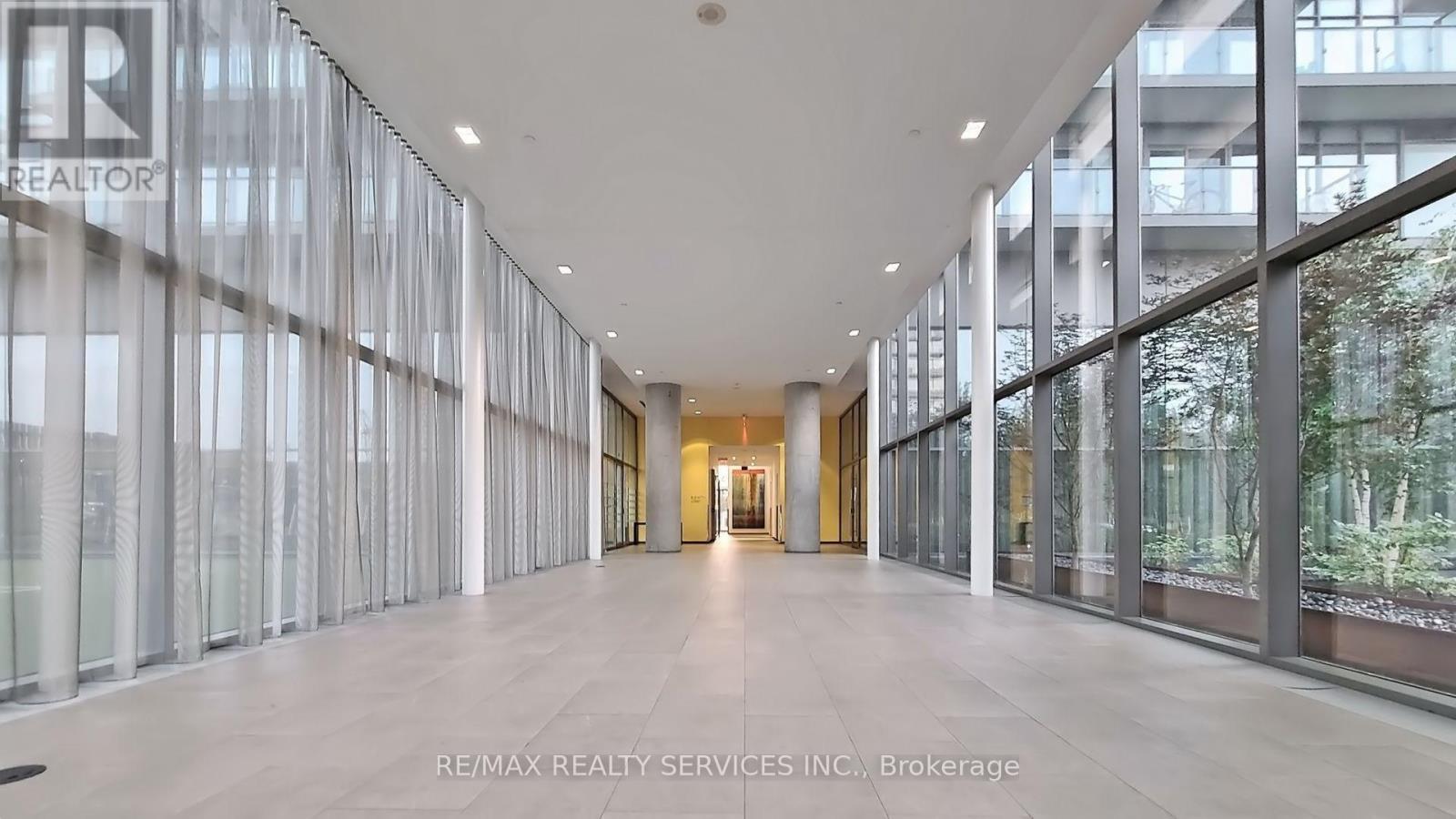 511 - 105 The Queensway Avenue, Toronto, ON - Indoor Photo Showing Other Room