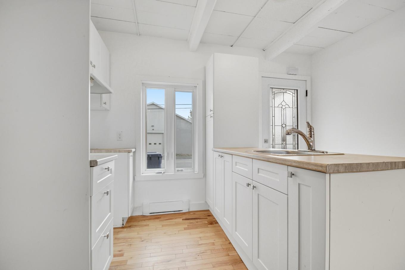 Cuisine - 5795 - 5805 Rg Du Bas-St-François, Laval (Duvernay), QC - Indoor