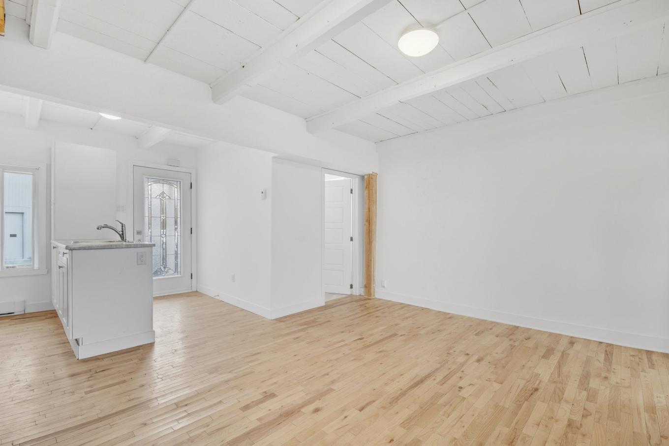 Salon - 5795 - 5805 Rg Du Bas-St-François, Laval (Duvernay), QC - Indoor Photo Showing Other Room