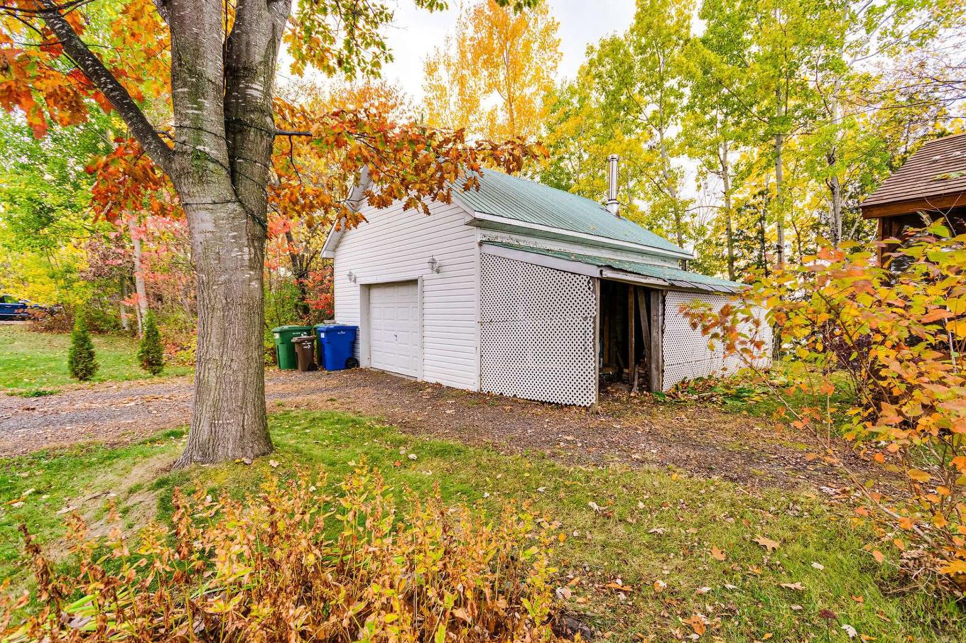 Garage - 1804 Ch. De La Grande-Presqu'Île, Plaisance, QC - Outdoor