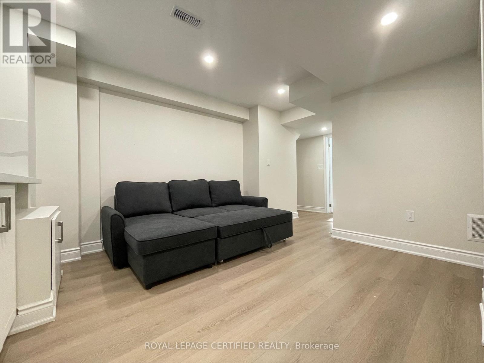 Bsmt 2 - 1227 Mcphedran Point, Milton, ON - Indoor