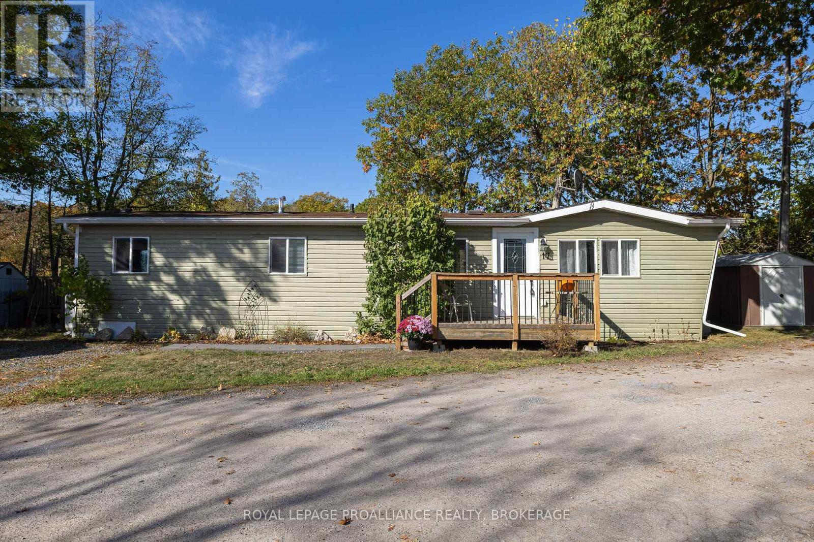 17 - 5569 Bath Road, Loyalist (Lennox And Addington - South), ON - Outdoor