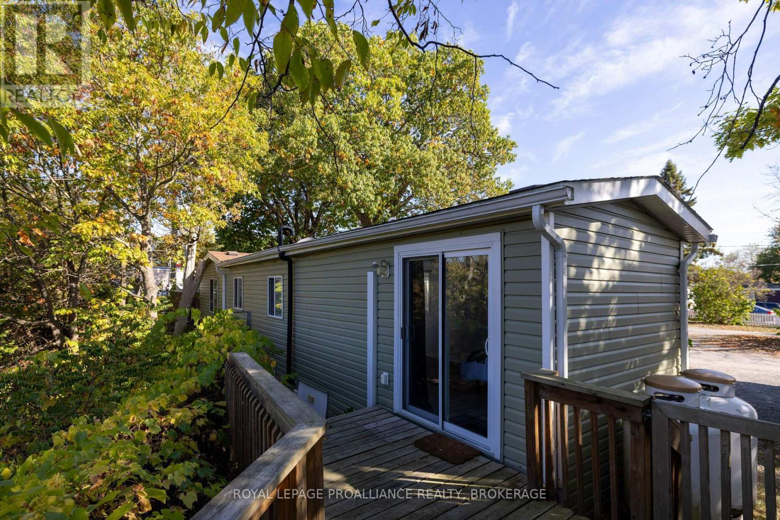 17 - 5569 Bath Road, Loyalist (Lennox And Addington - South), ON - Outdoor With Exterior