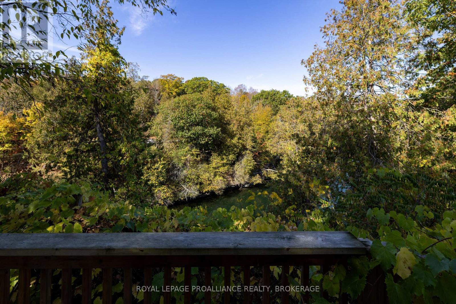 17 - 5569 Bath Road, Loyalist (Lennox And Addington - South), ON - Outdoor